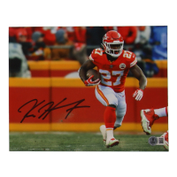 Kareem Hunt Signed Chiefs 8x10 Photo (Beckett) at PristineAuction.com