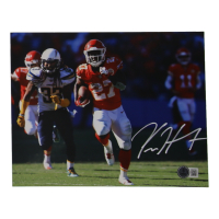 Kareem Hunt Signed Chiefs 8x10 Photo (Beckett) at PristineAuction.com