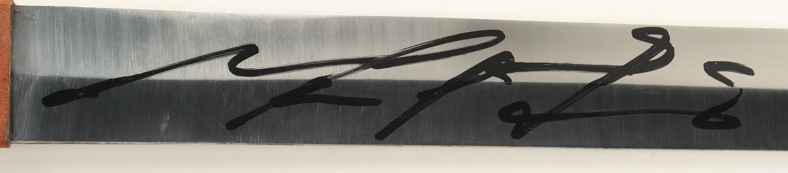 Mel Gibson Signed "Braveheart" William Wallace's Sword (Celebrity Authentics) at PristineAuction.com Mel Gibson Signed "Braveheart" William Wallace's Sword (Celebrity Authentics) at PristineAuction.com