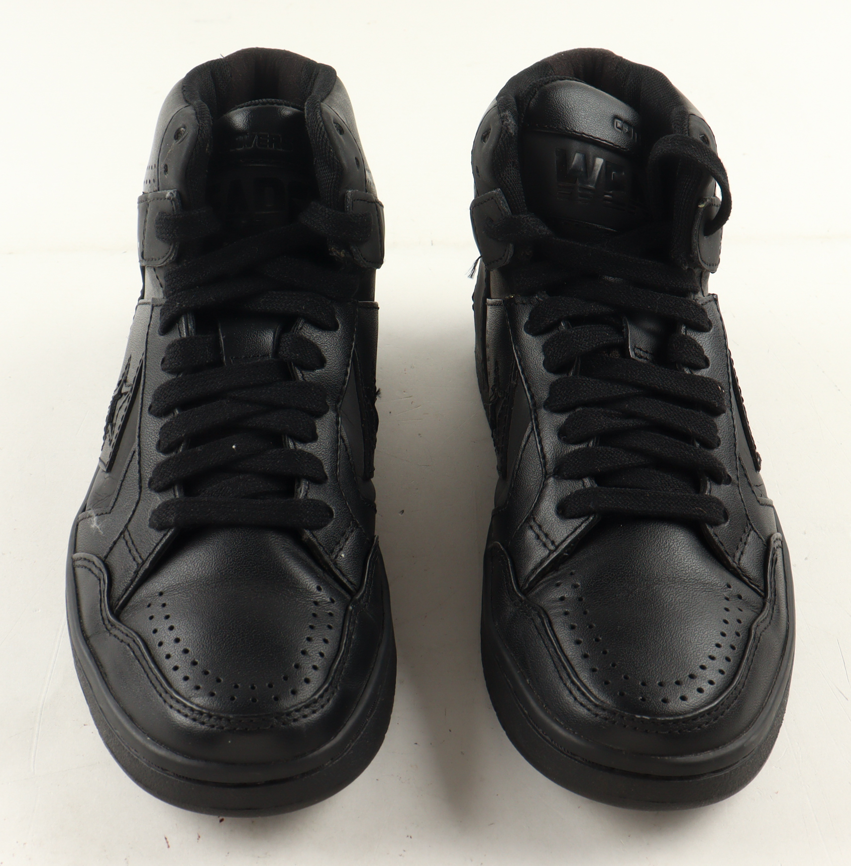 Magic Johnson & Larry Bird Signed Converse All Star Black Leather Shoes With Wood & Glass Display Case (PSA & Beckett) at PristineAuction.com Magic Johnson & Larry Bird Signed Converse All Star Black Leather Shoes With Wood & Glass Display Case (PSA & Beckett) at PristineAuction.com