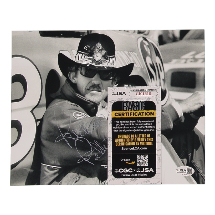 Dale Earnhardt Signed 8x10 Photo (JSA) at PristineAuction.com Dale Earnhardt Signed 8x10 Photo (JSA) at PristineAuction.com