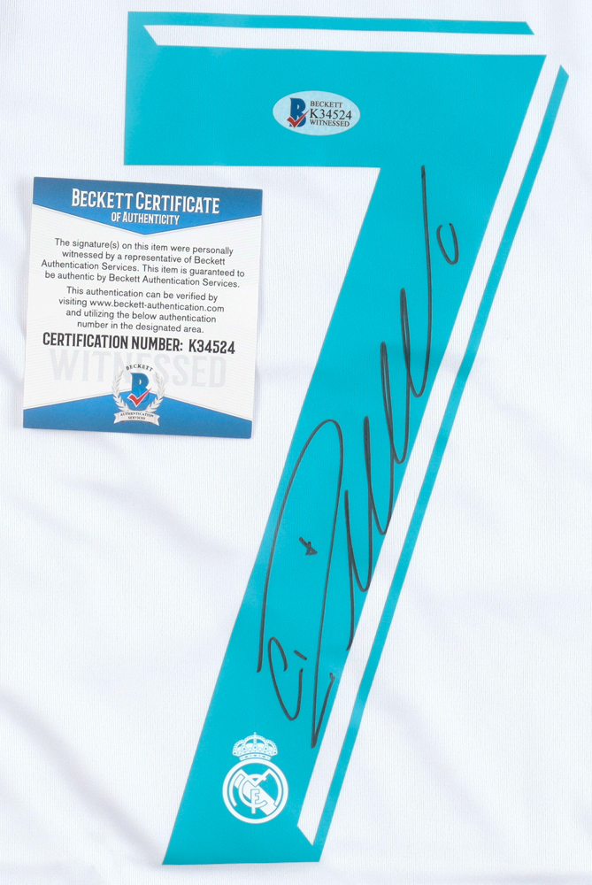 Cristiano Ronaldo Signed Jersey (Beckett) at PristineAuction.com Cristiano Ronaldo Signed Jersey (Beckett) at PristineAuction.com