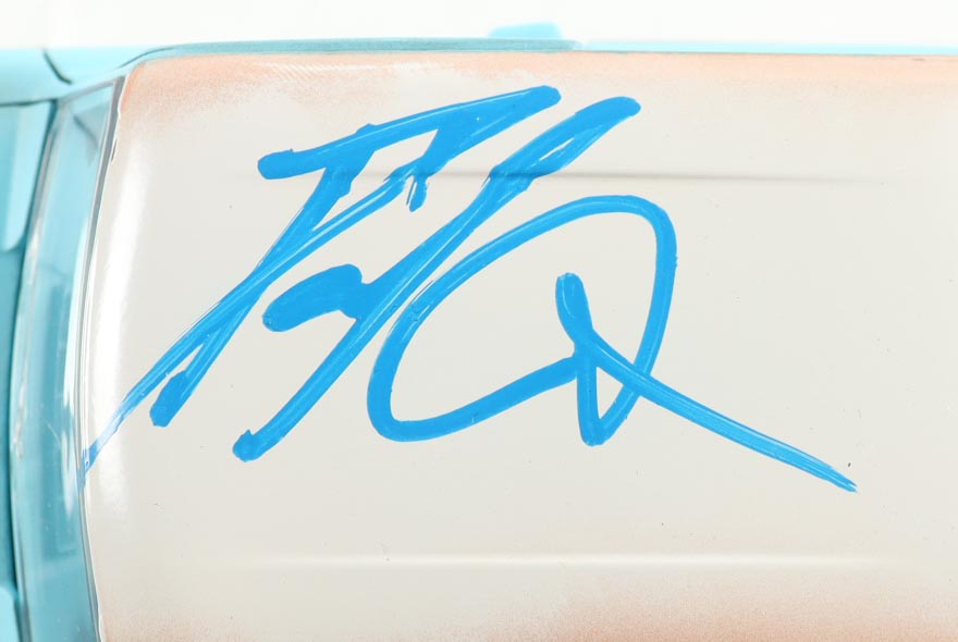 Daniel Radcliffe Signed Harry Potter 1:24 Die-Cast 1959 Ford Anglia With Harry Potter Figurine (AutographCOA) at PristineAuction.com Daniel Radcliffe Signed Harry Potter 1:24 Die-Cast 1959 Ford Anglia With Harry Potter Figurine (AutographCOA) at PristineAuction.com