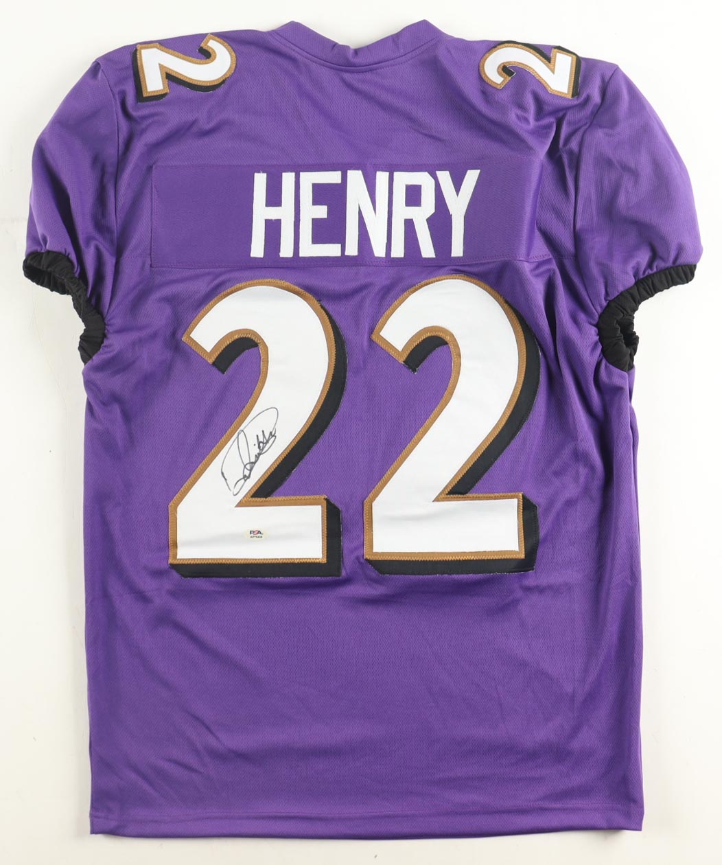 Derrick Henry Signed Jersey (PSA) at PristineAuction.com Derrick Henry Signed Jersey (PSA) at PristineAuction.com