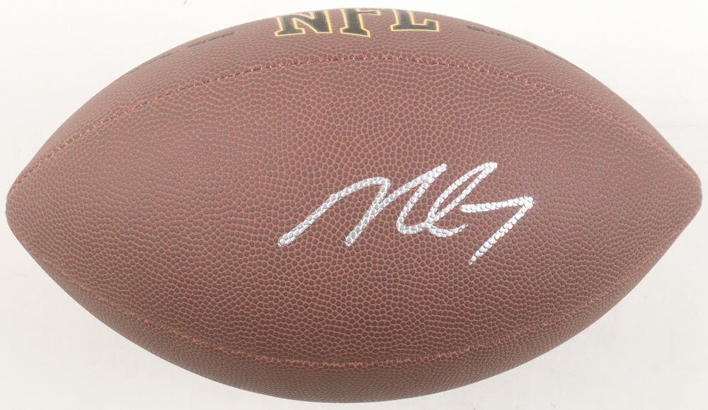 Michael Vick Signed NFL Football (Beckett) at PristineAuction.com Michael Vick Signed NFL Football (Beckett) at PristineAuction.com