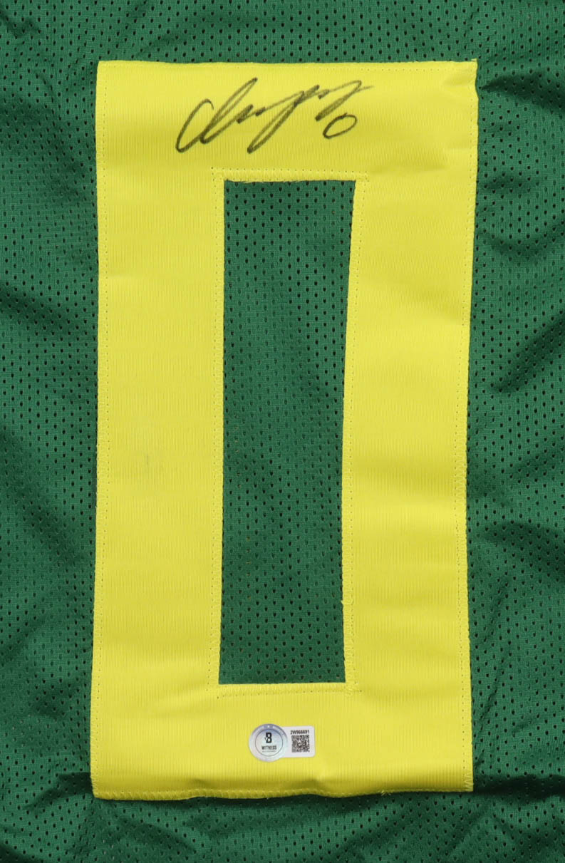 Christian Gonzalez Signed Jersey (Beckett) at PristineAuction.com Christian Gonzalez Signed Jersey (Beckett) at PristineAuction.com