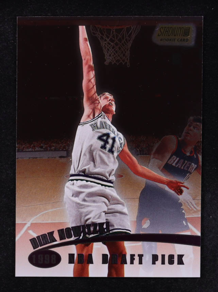 Dirk Nowitzki 1998-99 Stadium Club #109 RC