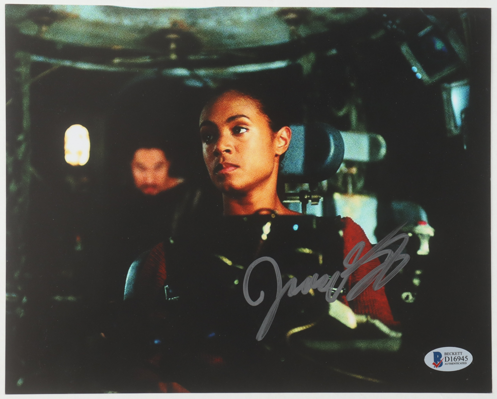 Jada Pinkett Smith Signed "The Matrix" 8x10 Photo (Beckett) at PristineAuction.com Jada Pinkett Smith Signed "The Matrix" 8x10 Photo (Beckett) at PristineAuction.com