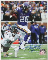 Adrian Peterson Signed Vikings 8x10 Photo (Schwartz) at PristineAuction.com