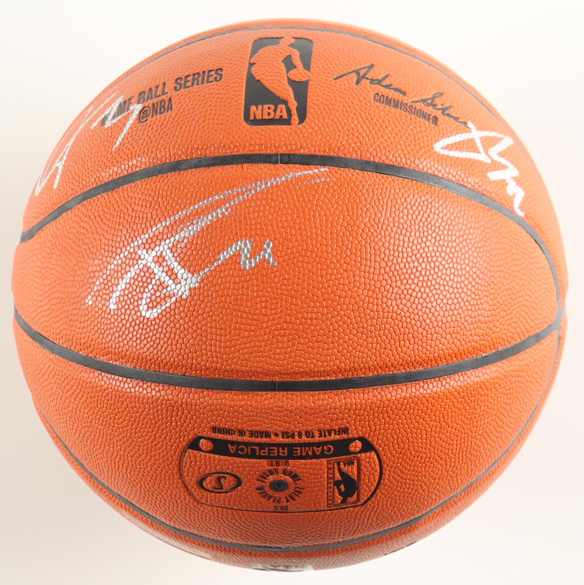 2013 Spurs Official NBA Game Ball Team-Signed By (11) Tim Duncan, Danny Green, Gregg Popovich and Manu Ginobili with Display Case (Beckett) at PristineAuction.com 2013 Spurs Official NBA Game Ball Team-Signed By (11) Tim Duncan, Danny Green, Gregg Popovich and Manu Ginobili with Display Case (Beckett) at PristineAuction.com