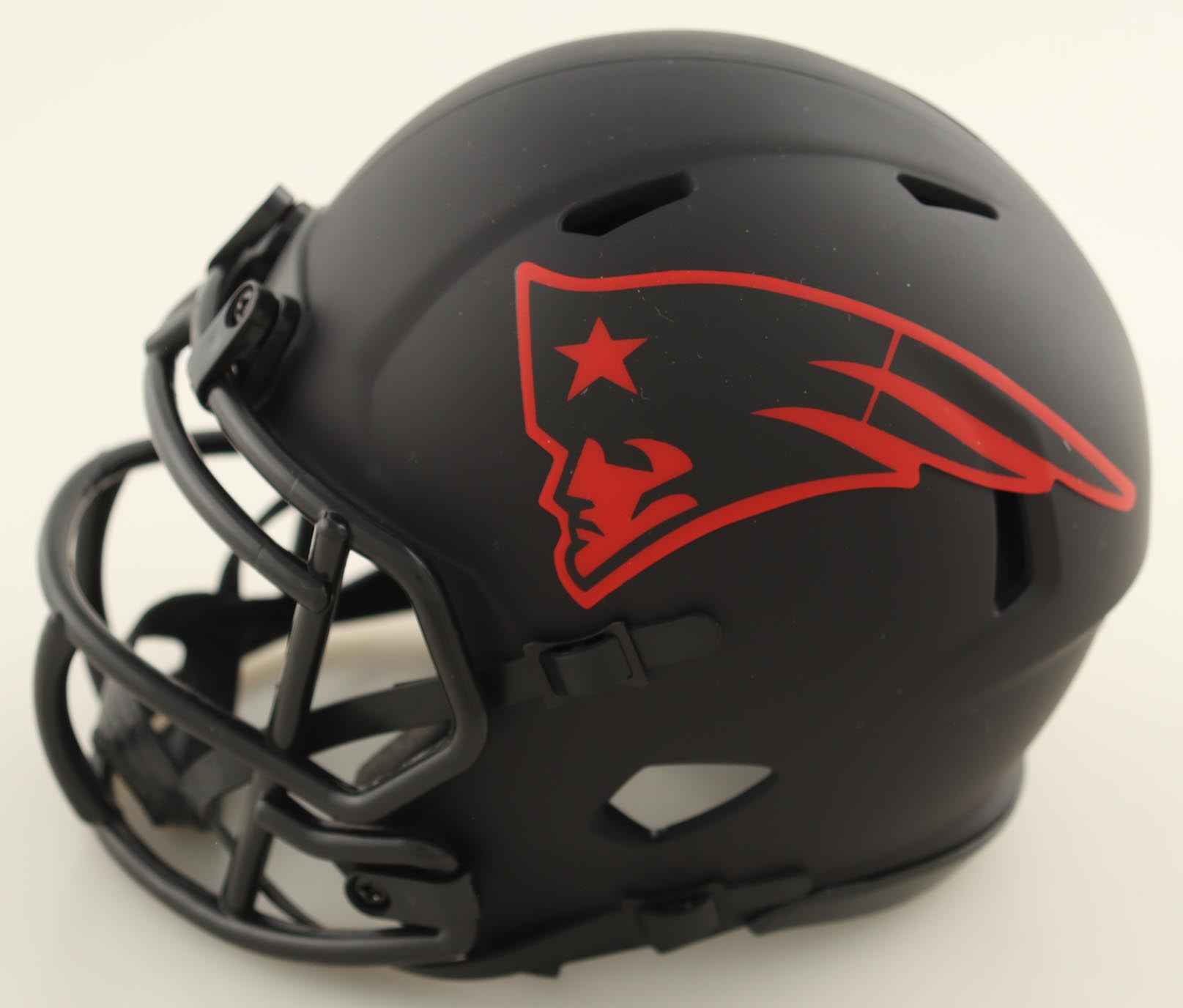 Jarrett Stidham Signed Patriots Eclipse Alternate Speed Mini Helmet (JSA) at PristineAuction.com Jarrett Stidham Signed Patriots Eclipse Alternate Speed Mini Helmet (JSA) at PristineAuction.com