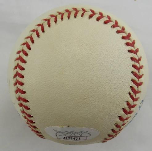 Derek Jeter Signed OAL Baseball (JSA) at PristineAuction.com Derek Jeter Signed OAL Baseball (JSA) at PristineAuction.com