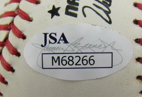 Tony Gwynn Signed ONL Baseball (JSA) at PristineAuction.com Tony Gwynn Signed ONL Baseball (JSA) at PristineAuction.com
