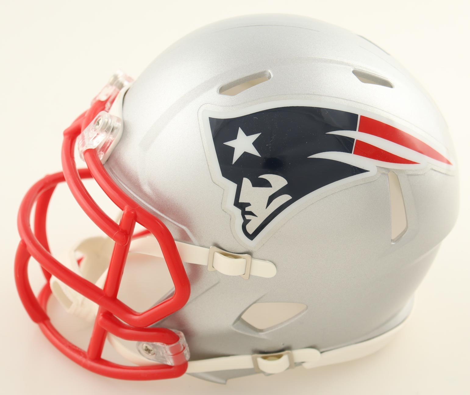 Bailey Zappe Signed Patriots Speed Mini Helmet (JSA) at PristineAuction.com Bailey Zappe Signed Patriots Speed Mini Helmet (JSA) at PristineAuction.com