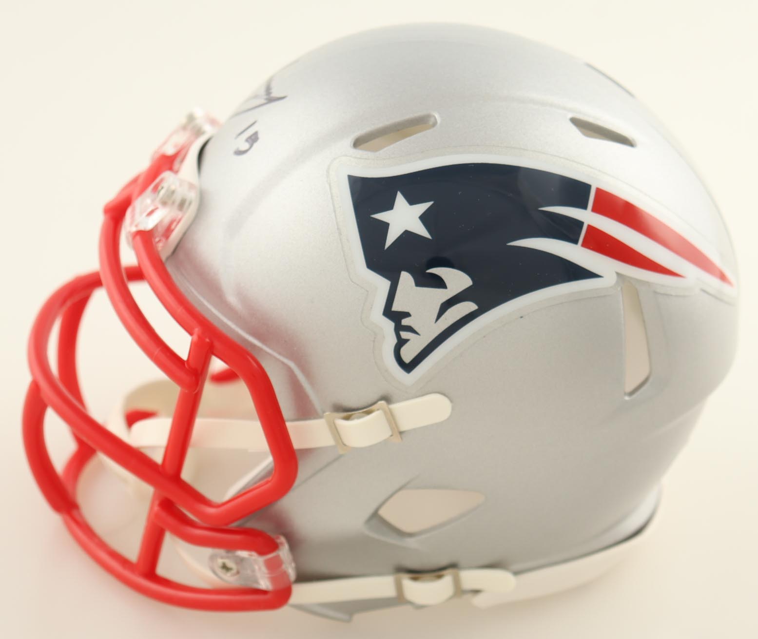 N'Keal Harry Signed Patriots Speed Mini Helmet (NEP) at PristineAuction.com N'Keal Harry Signed Patriots Speed Mini Helmet (NEP) at PristineAuction.com