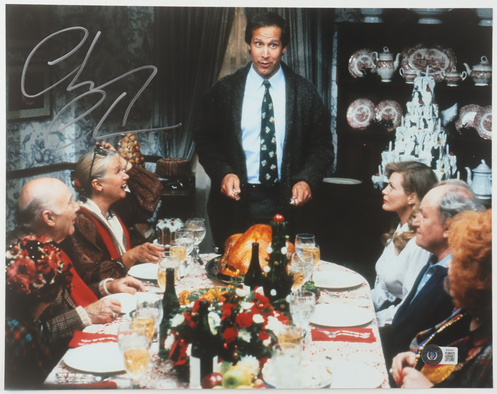 Chevy Chase Signed "National Lampoon's Christmas Vacation" 11x14 Photo (Beckett) at PristineAuction.com Chevy Chase Signed "National Lampoon's Christmas Vacation" 11x14 Photo (Beckett) at PristineAuction.com