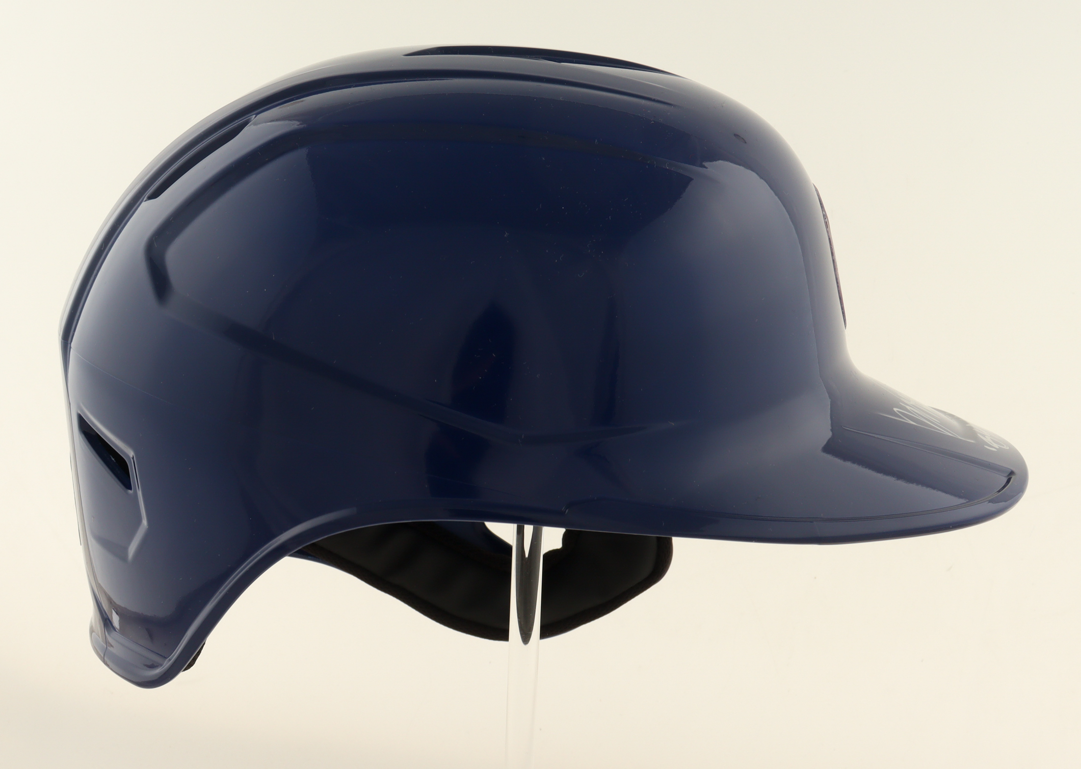 Ryne Sandberg Signed Cubs Full-Size Batting Helmet Inscribed "'84 NL MVP" (Beckett) at PristineAuction.com Ryne Sandberg Signed Cubs Full-Size Batting Helmet Inscribed "'84 NL MVP" (Beckett) at PristineAuction.com