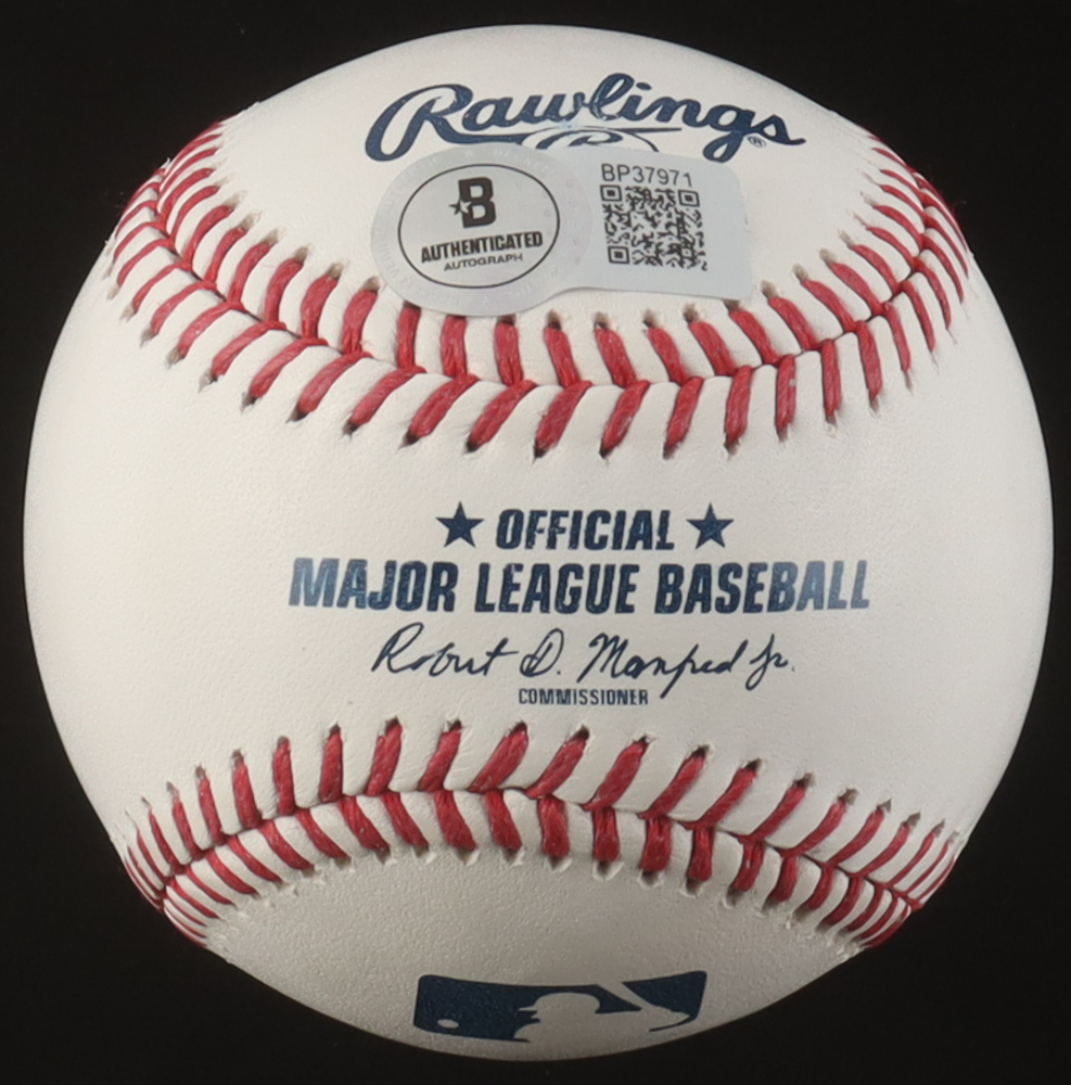 Kris Bryant Signed OML Baseball (Beckett) at PristineAuction.com Kris Bryant Signed OML Baseball (Beckett) at PristineAuction.com