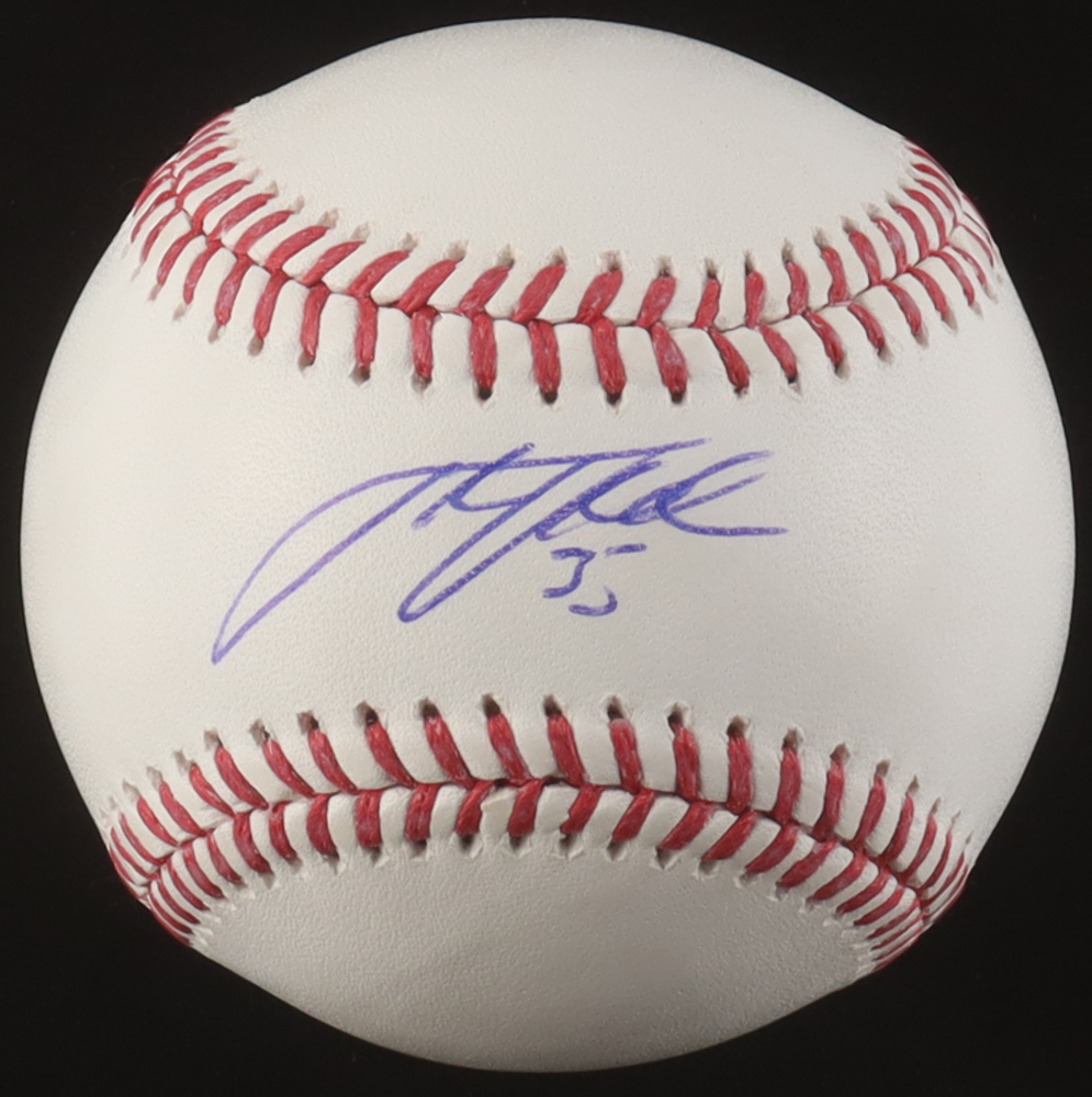 Justin Verlander Signed OML Baseball (Beckett) at PristineAuction.com Justin Verlander Signed OML Baseball (Beckett) at PristineAuction.com