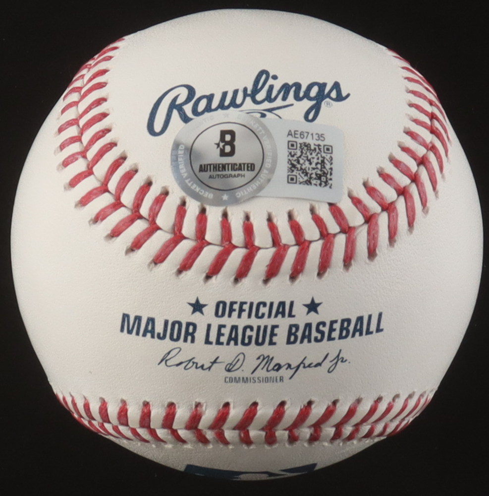 Justin Verlander Signed OML Baseball (Beckett) at PristineAuction.com Justin Verlander Signed OML Baseball (Beckett) at PristineAuction.com