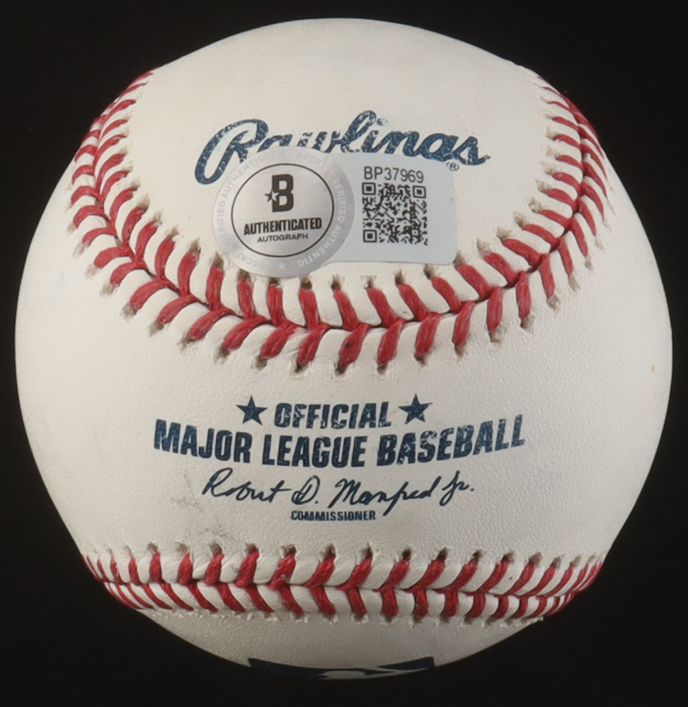 Yordan Alvarez Signed OML Baseball (Beckett) at PristineAuction.com Yordan Alvarez Signed OML Baseball (Beckett) at PristineAuction.com