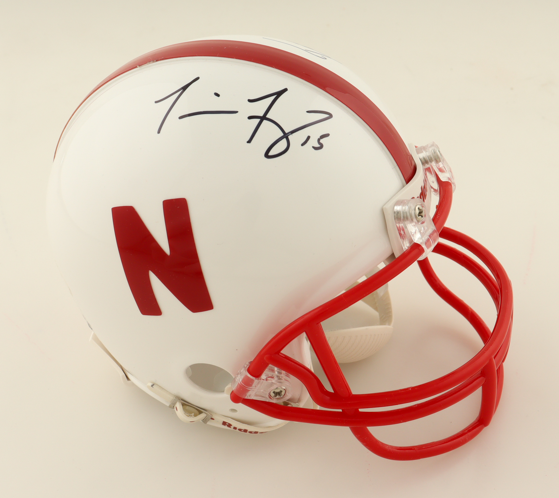 Tommie Frazier & Tom Osborne Signed Nebraska Cornhuskers Mini Helmet Inscribed "94 95 National Champs" (PSA) at PristineAuction.com Tommie Frazier & Tom Osborne Signed Nebraska Cornhuskers Mini Helmet Inscribed "94 95 National Champs" (PSA) at PristineAuction.com