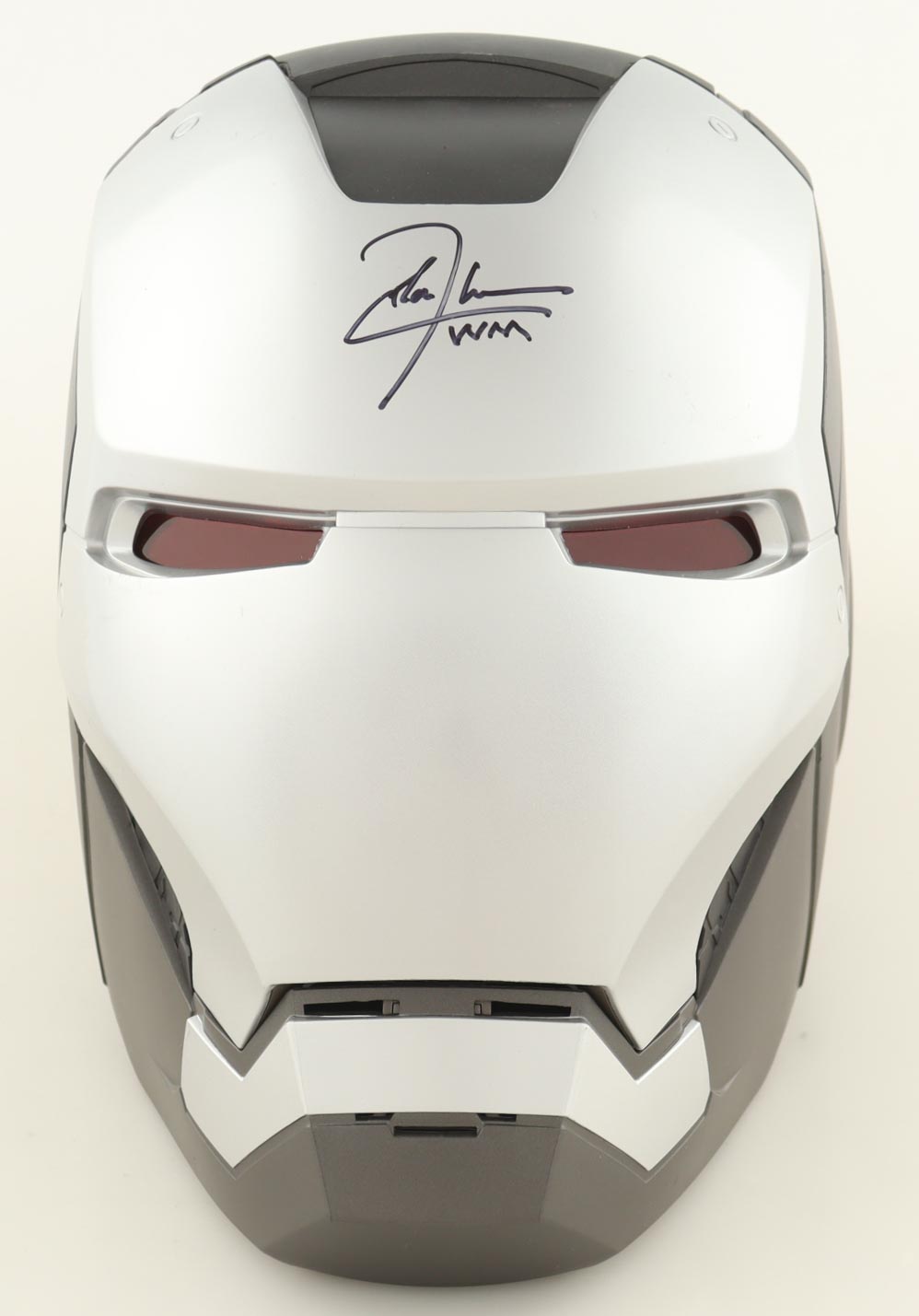 Don Cheadle Signed War Machine Marvel Legends Electronic Helmet Inscribed "WM" (Beckett) at PristineAuction.com Don Cheadle Signed War Machine Marvel Legends Electronic Helmet Inscribed "WM" (Beckett) at PristineAuction.com