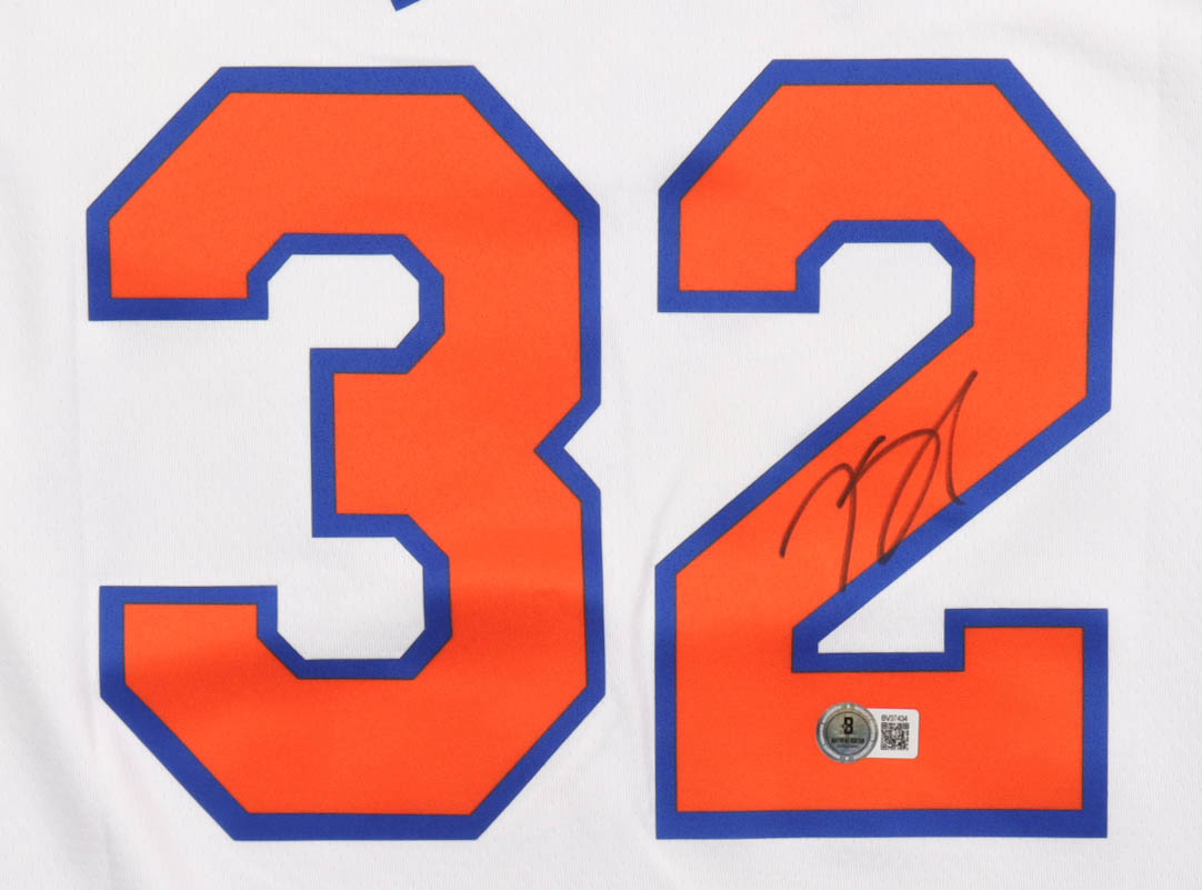 Karl-Anthony Towns Signed Knicks Nike Authentic Jersey (Beckett) at PristineAuction.com Karl-Anthony Towns Signed Knicks Nike Authentic Jersey (Beckett) at PristineAuction.com