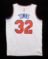 Karl-Anthony Towns Signed Knicks Nike Authentic Jersey (Beckett) at PristineAuction.com