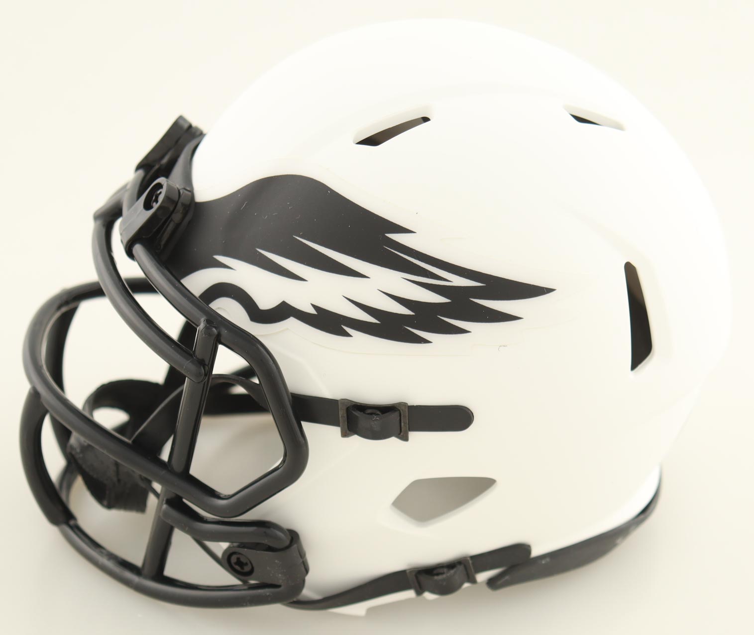 Miles Sanders Signed Eagles Lunar Eclipse Alternate Speed Mini Helmet (Beckett) at PristineAuction.com Miles Sanders Signed Eagles Lunar Eclipse Alternate Speed Mini Helmet (Beckett) at PristineAuction.com