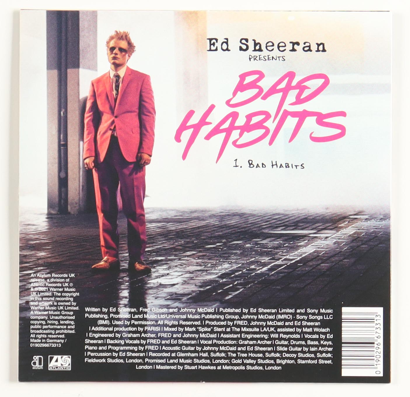 Ed Sheeran Signed "Bad Habits" CD Insert With Disc (PSA) at PristineAuction.com Ed Sheeran Signed "Bad Habits" CD Insert With Disc (PSA) at PristineAuction.com