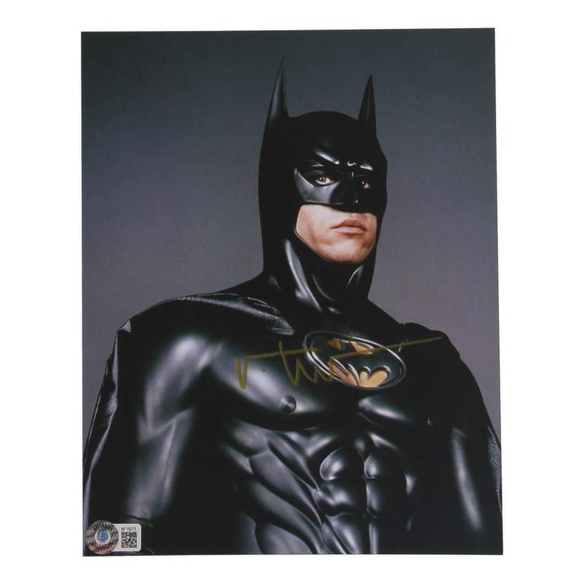 Val Kilmer Signed "Batman Forever" 8x10 Photo (Beckett) at PristineAuction.com Val Kilmer Signed "Batman Forever" 8x10 Photo (Beckett) at PristineAuction.com