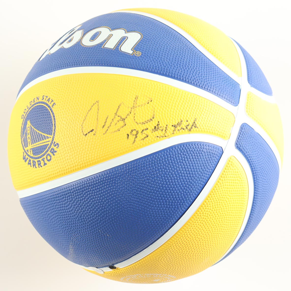 Joe Smith Signed Warriors Logo NBA Basketball Inscribed "95 1st Pick"(Beckett) at PristineAuction.com Joe Smith Signed Warriors Logo NBA Basketball Inscribed "95 1st Pick"(Beckett) at PristineAuction.com