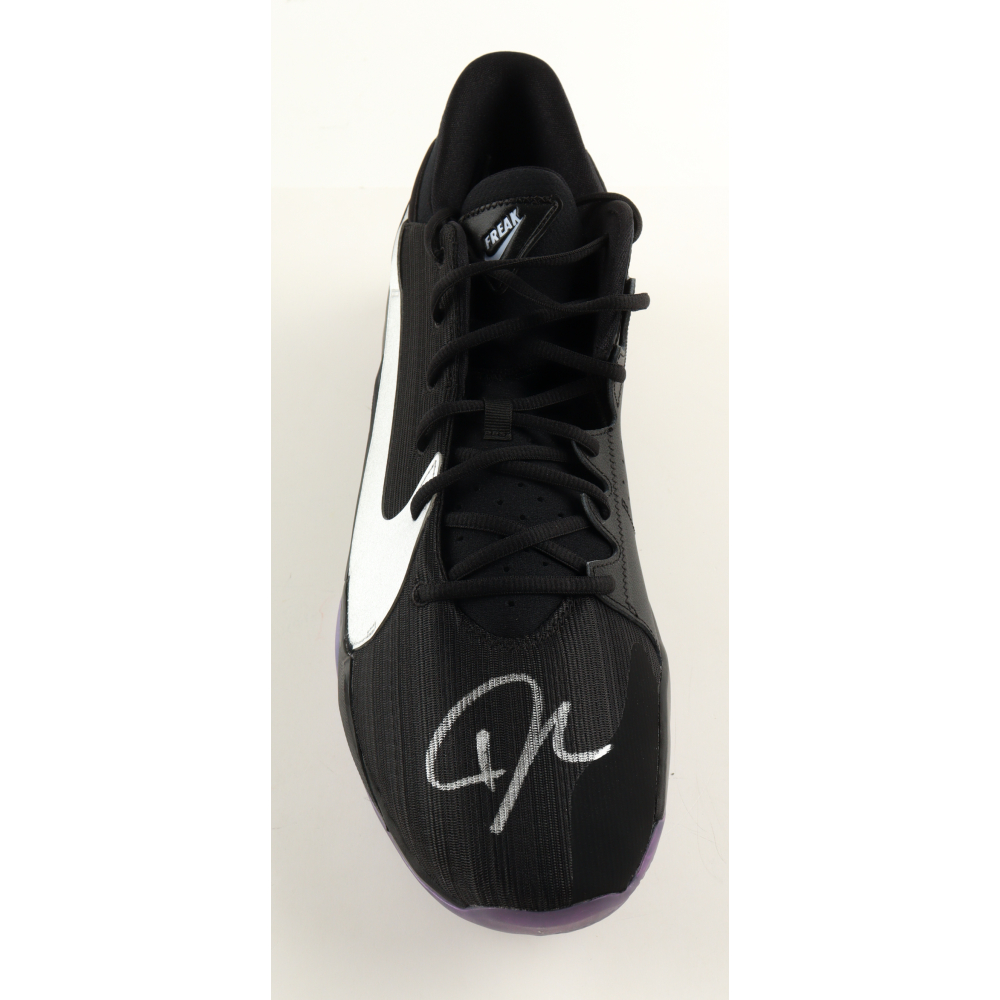 Giannis Antetokounmpo Signed Player Edition Basketball Shoe (Beckett) at PristineAuction.com