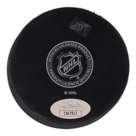 Elias Lindholm Signed Bruins Logo Hockey Puck (JSA) at PristineAuction.com Elias Lindholm Signed Bruins Logo Hockey Puck (JSA) at PristineAuction.com