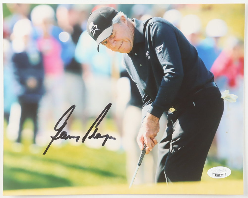 Gary Player Signed 8x10 Photo (JSA) at PristineAuction.com Gary Player Signed 8x10 Photo (JSA) at PristineAuction.com