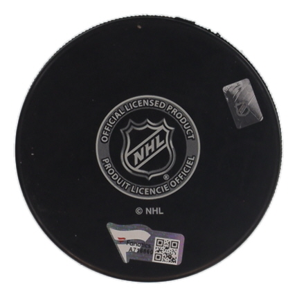 William Karlsson Signed Golden Knights Logo Hockey Puck (Fanatics) at PristineAuction.com William Karlsson Signed Golden Knights Logo Hockey Puck (Fanatics) at PristineAuction.com