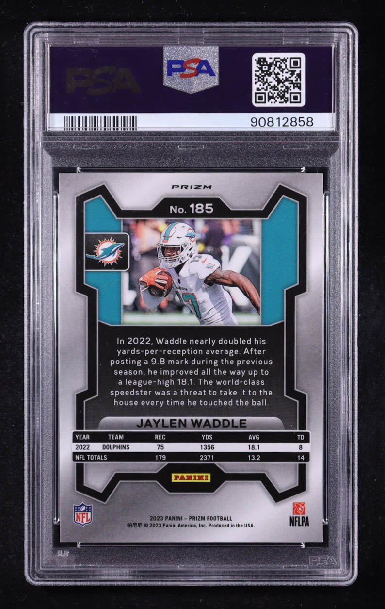 Jaylen Waddle 2023 Panini Prizm Prizms Green Ice #185 (PSA 9) at PristineAuction.com Jaylen Waddle 2023 Panini Prizm Prizms Green Ice #185 (PSA 9) at PristineAuction.com