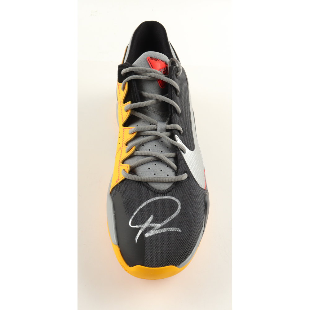Giannis Antetokounmpo Signed Player Edition Basketball Shoe (Beckett) at PristineAuction.com