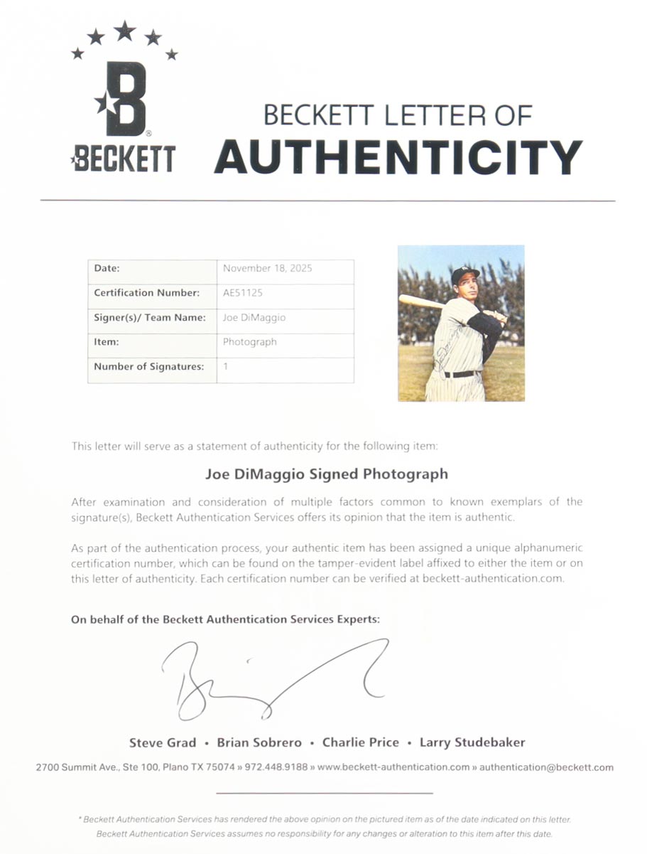 Joe DiMaggio Signed Yankees 8x10 Photo (Beckett) at PristineAuction.com Joe DiMaggio Signed Yankees 8x10 Photo (Beckett) at PristineAuction.com