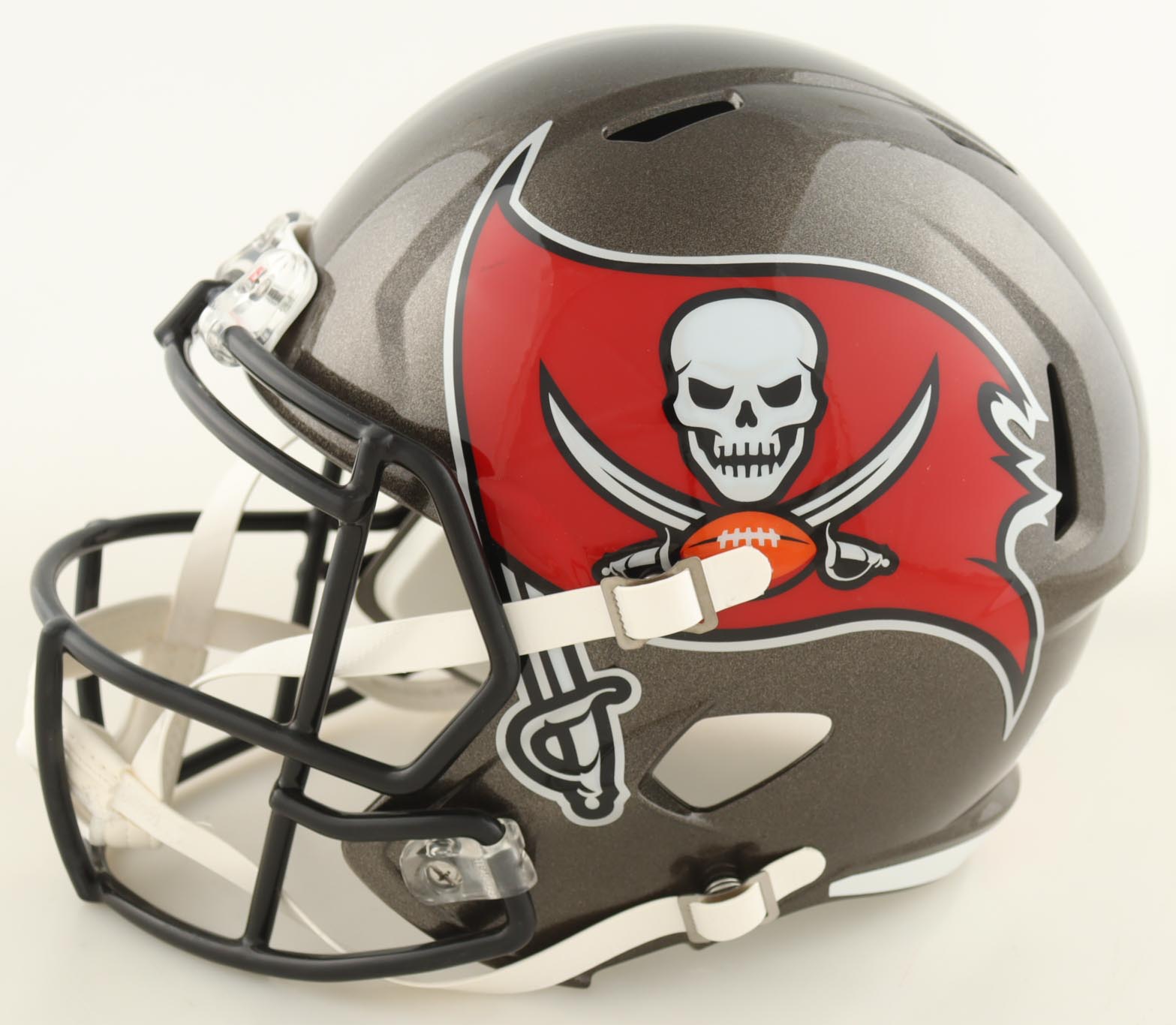 Bucky Irving Signed Buccaneers Full-Size Speed Helmet (Beckett) at PristineAuction.com Bucky Irving Signed Buccaneers Full-Size Speed Helmet (Beckett) at PristineAuction.com