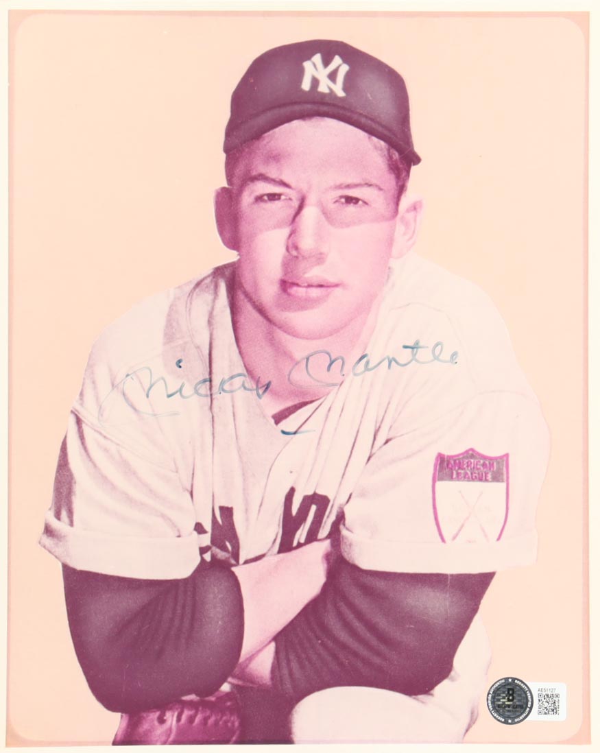 Mickey Mantle Signed Yankees 8x10 Photo (Beckett) at PristineAuction.com Mickey Mantle Signed Yankees 8x10 Photo (Beckett) at PristineAuction.com