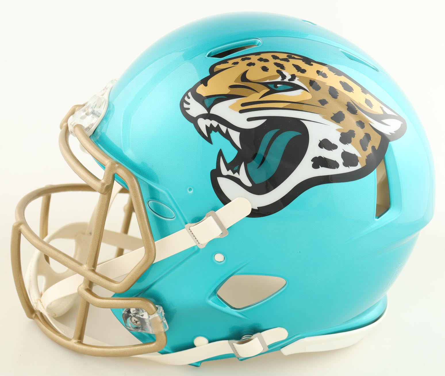 Travon Walker Signed Jaguars Full-Size Authentic On-Field Flash Alternate Speed Helmet (Beckett) at PristineAuction.com Travon Walker Signed Jaguars Full-Size Authentic On-Field Flash Alternate Speed Helmet (Beckett) at PristineAuction.com