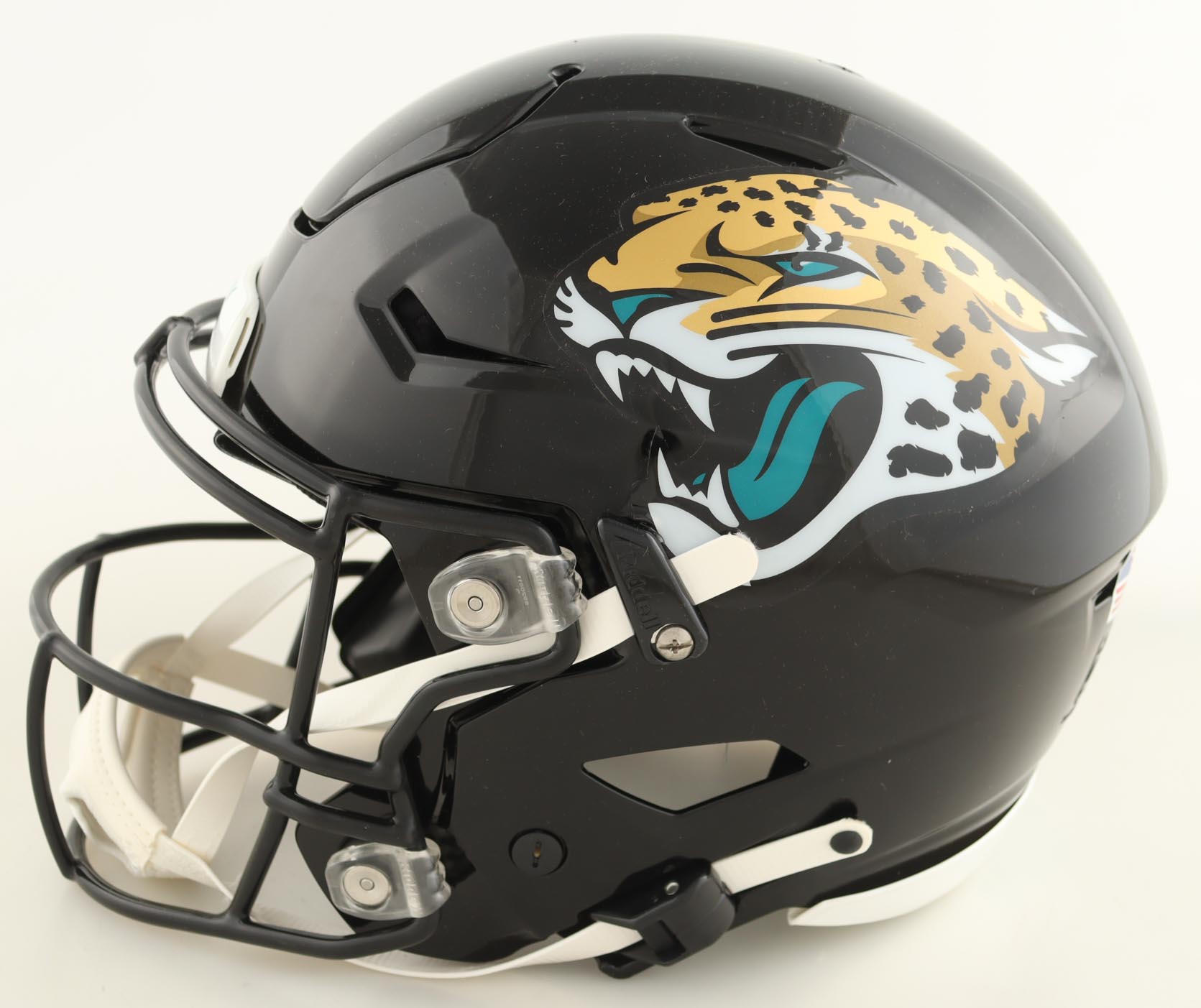 Travis Hunter Signed Jaguars Full-Size Authentic On-Field SpeedFlex Helmet (Beckett) at PristineAuction.com Travis Hunter Signed Jaguars Full-Size Authentic On-Field SpeedFlex Helmet (Beckett) at PristineAuction.com