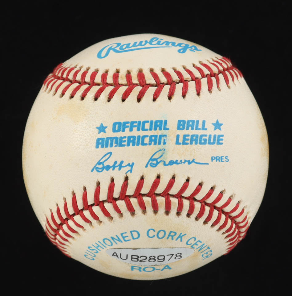 Mickey Mantle Signed Baseball (UDA) at PristineAuction.com Mickey Mantle Signed Baseball (UDA) at PristineAuction.com