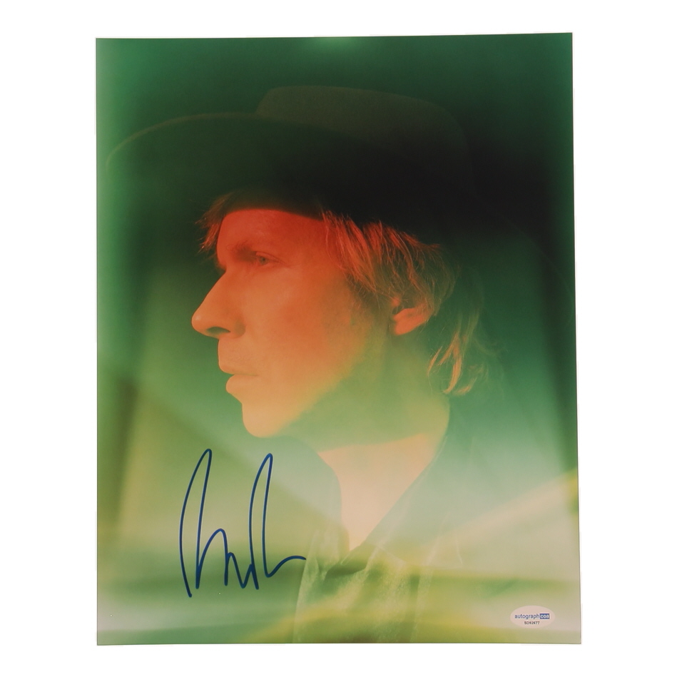 Beck Signed 11x14 Photo (ACOA) at PristineAuction.com Beck Signed 11x14 Photo (ACOA) at PristineAuction.com