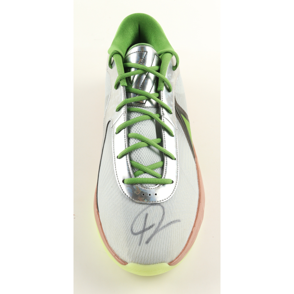 Giannis Antetokounmpo Signed Player Edition Basketball Shoe (Beckett) at PristineAuction.com