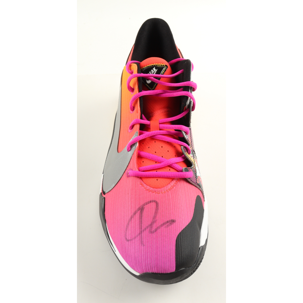 Giannis Antetokounmpo Signed Player Edition Basketball Shoe (Beckett) at PristineAuction.com