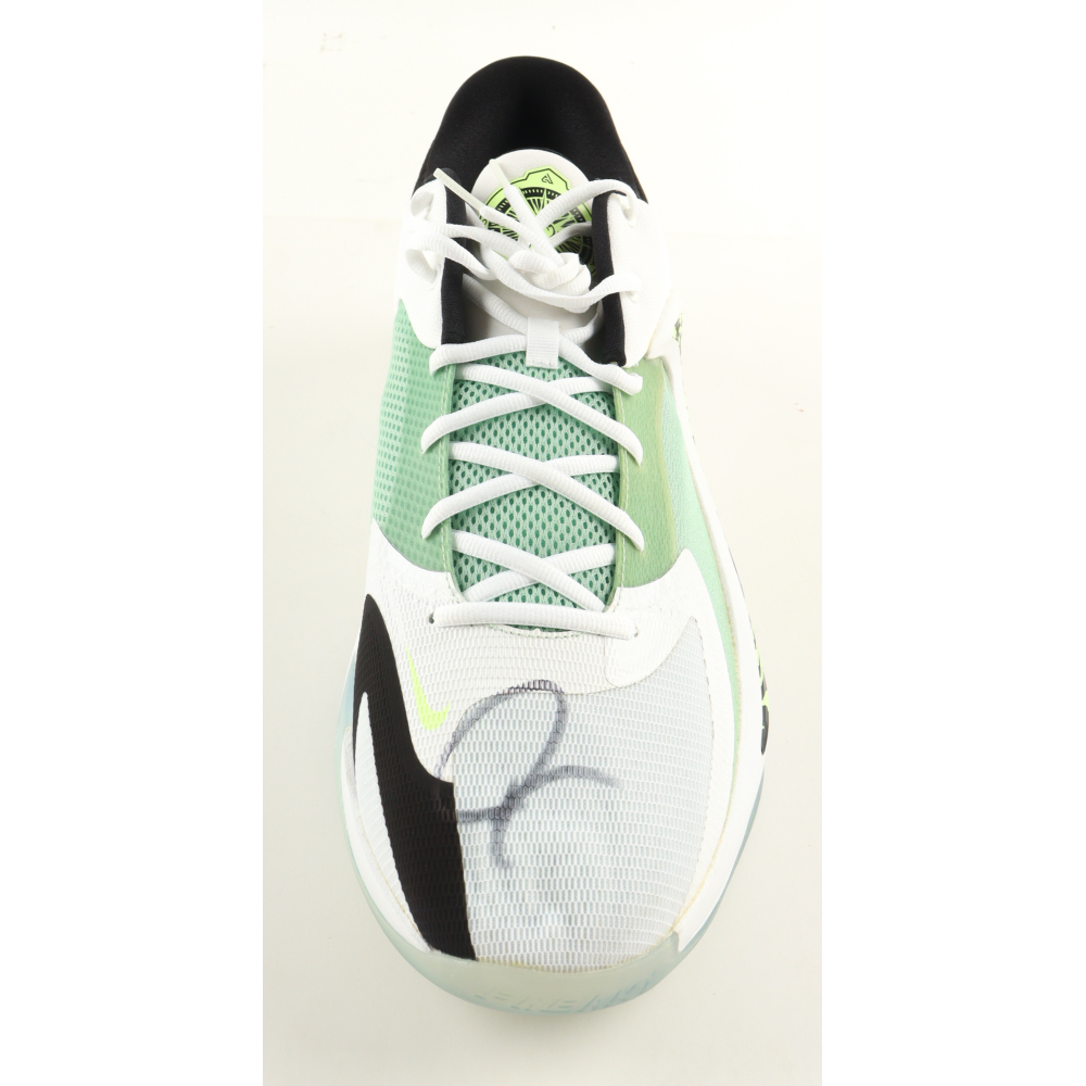 Giannis Antetokounmpo Signed Player Edition Basketball Shoe (Beckett) at PristineAuction.com