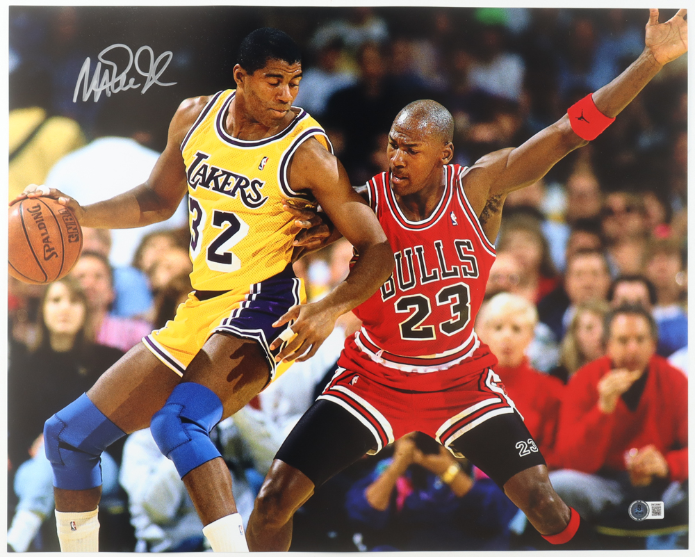 Magic Johnson Signed Lakers 16x20 Photo (Beckett) at PristineAuction.com Magic Johnson Signed Lakers 16x20 Photo (Beckett) at PristineAuction.com